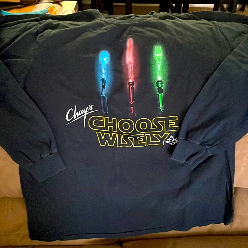 Chuy’s long sleeve shirt Star Wars